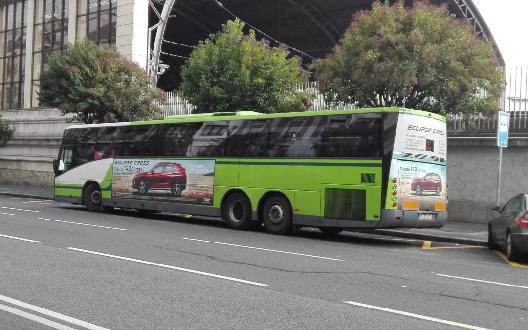 Campaña en autobuses Mitsubishi  | Grupo Lejarza